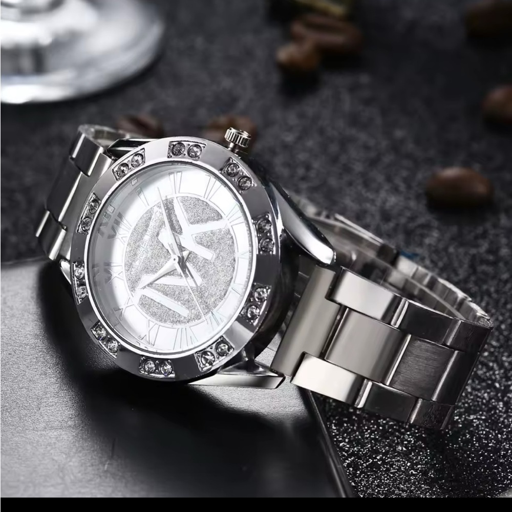 Fashion watch
